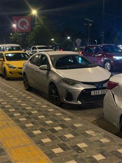 تۆیۆتا کۆرۆلا